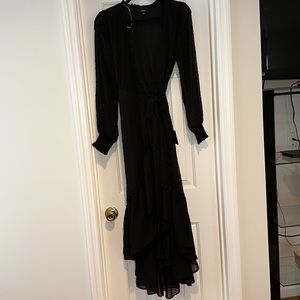Lulus black dress